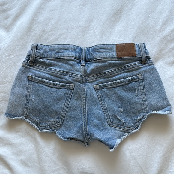 Aeropostale Women's Blue Denim Shorts - Picture 3 of 3